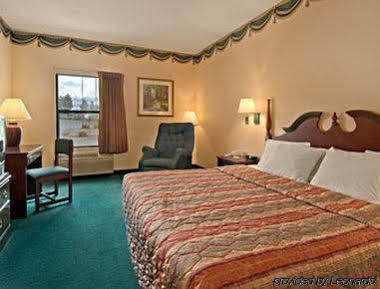 Surestay Hotel By Best Western Morganton Exterior photo